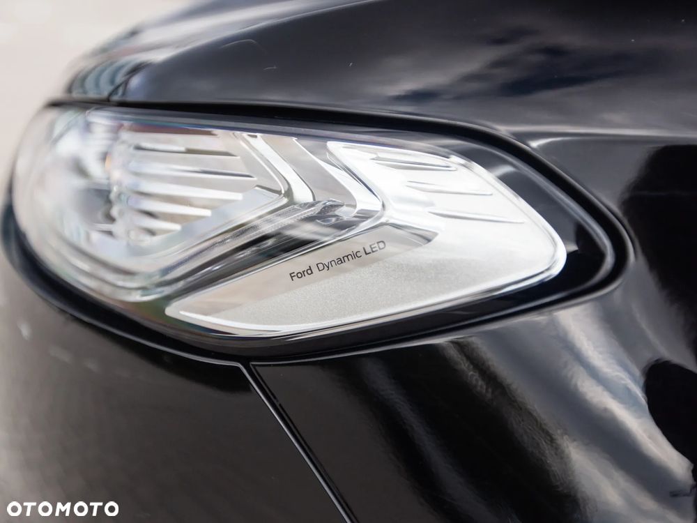 Ford Mondeo 2.0 EcoBoost STart-Stopp Autom Vignale - 10