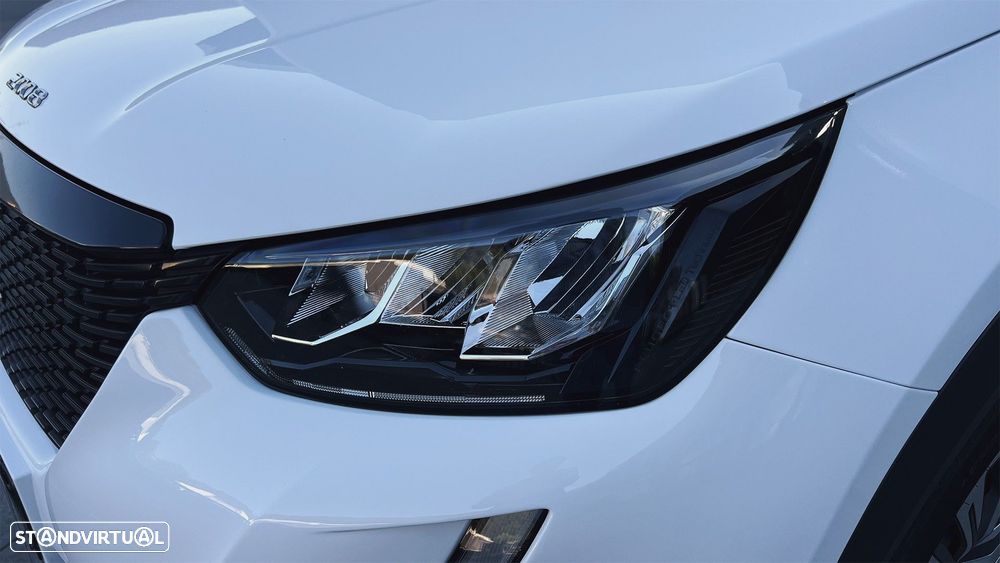 Peugeot 2008 BlueHDi 110 Active Pack - 12