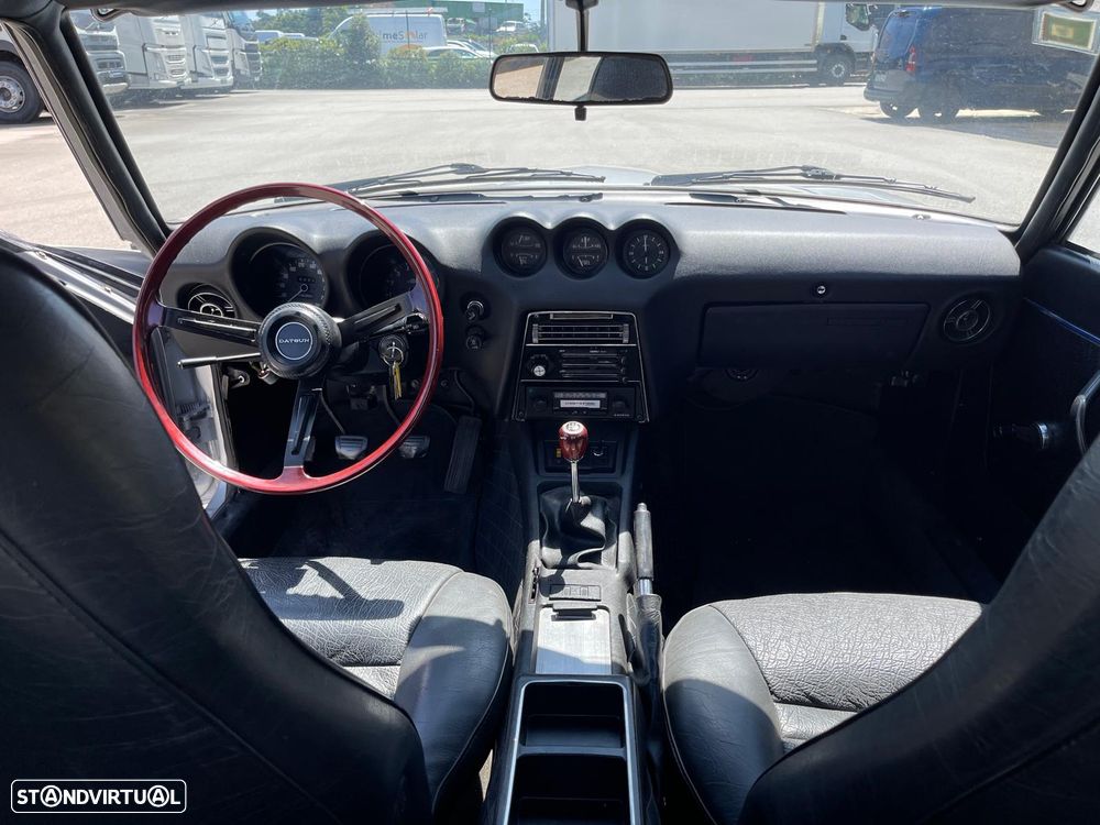 Datsun 240 Z - 13