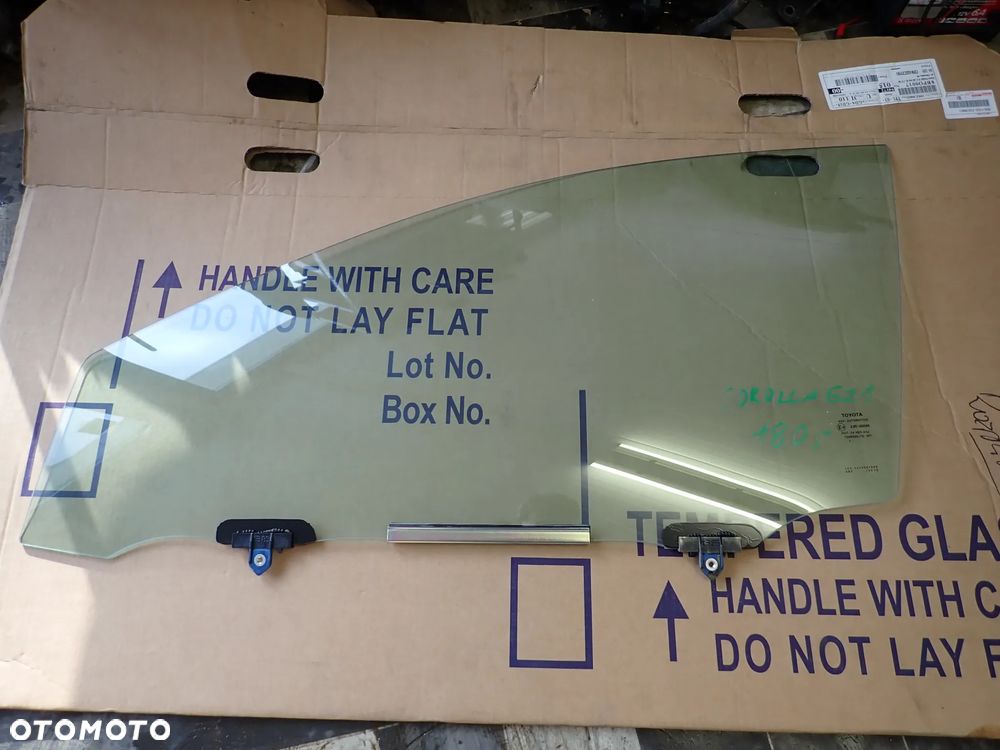 TOYOTA COROLLA E21 SZYBA DRZWI PRZEDNICH 43R-00049 - 1