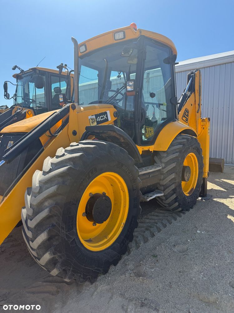 JCB 4CX - 5