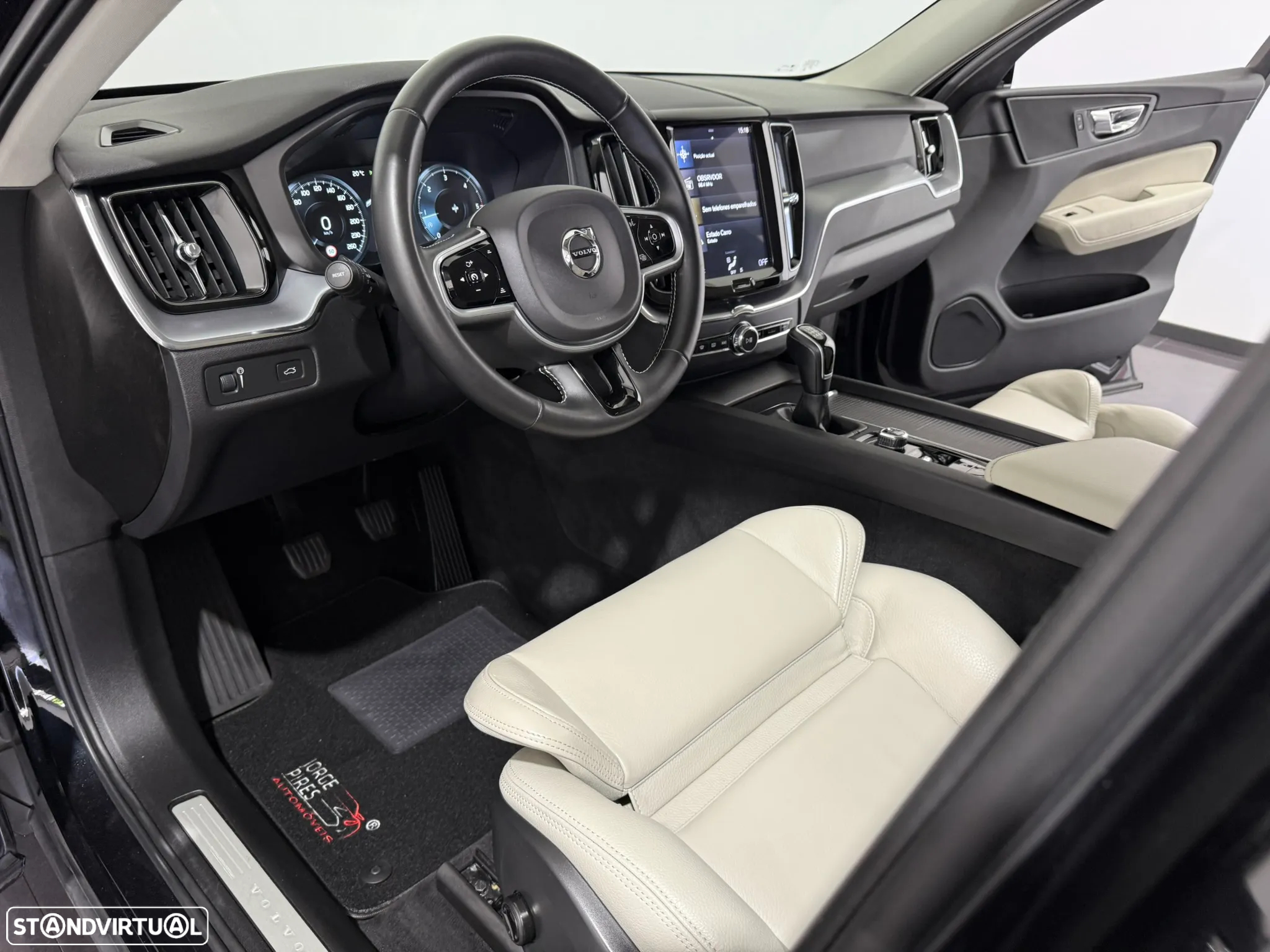 Volvo XC 60 2.0 D4 Momentum Plus - 20