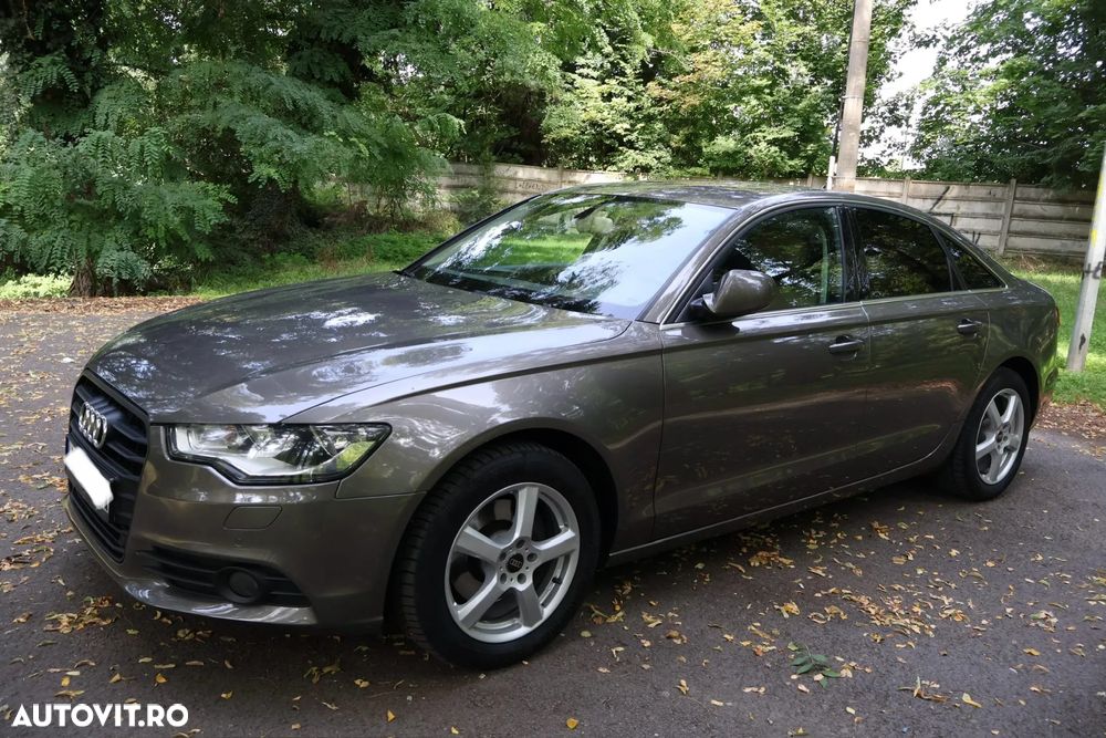 Audi A6 Avant 2.0 TDI Ultra S tronic - 1