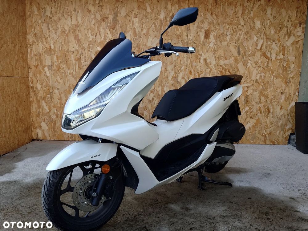 Honda PCX - 1
