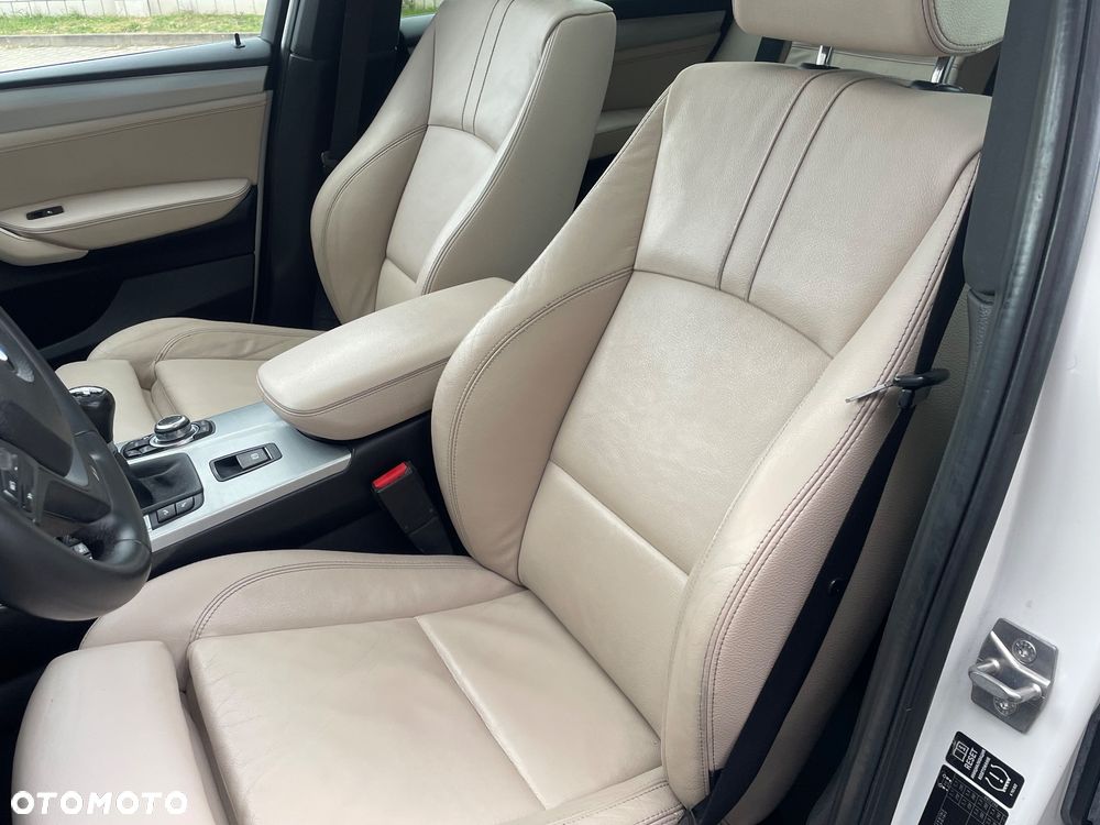 BMW X3 xDrive20d - 21