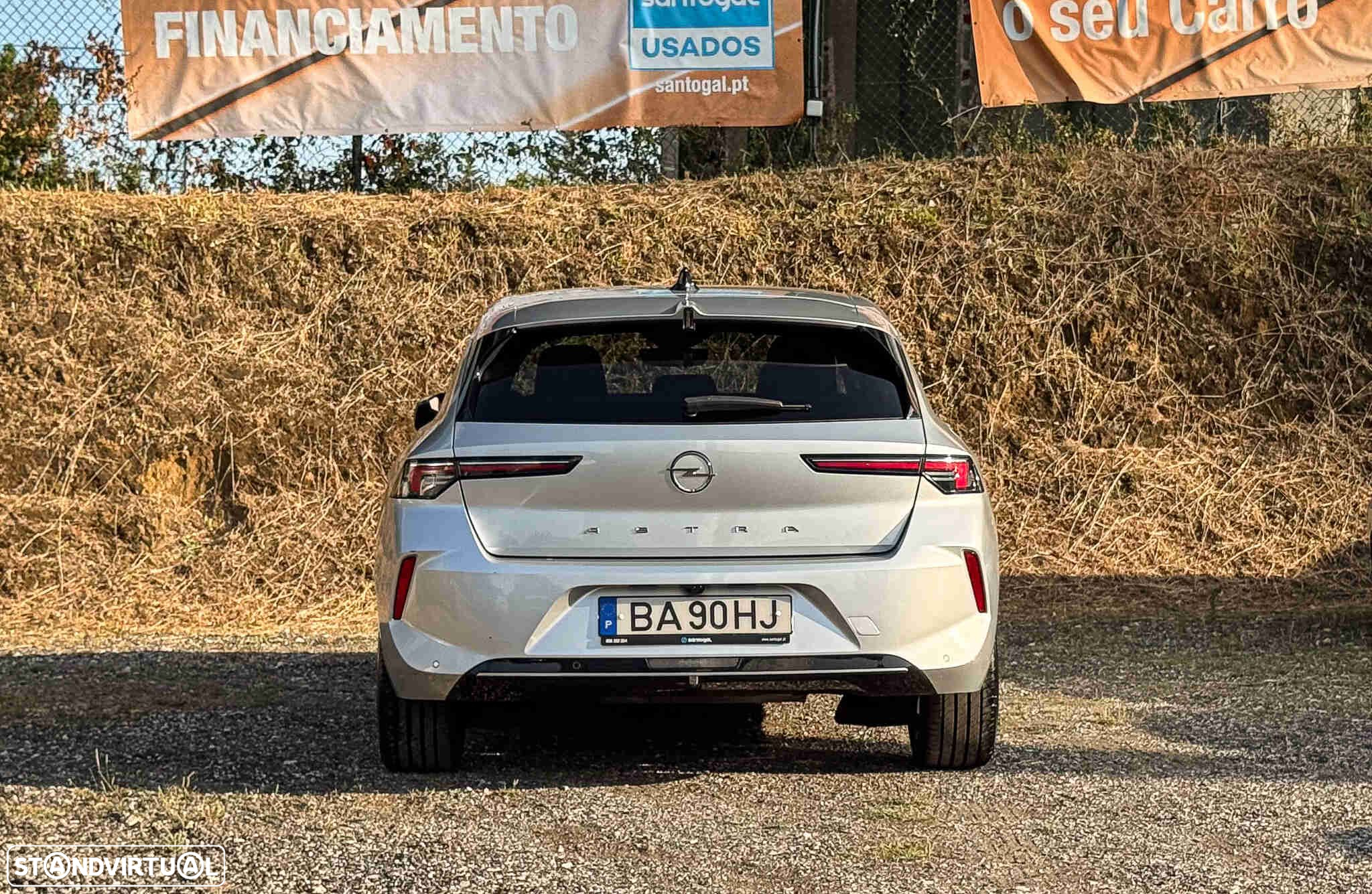 Opel Astra 1.2 T Elegance - 5