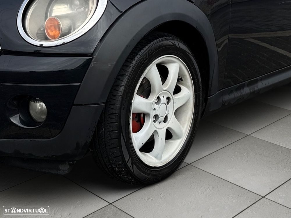 MINI 3 Portas Cooper D - 6