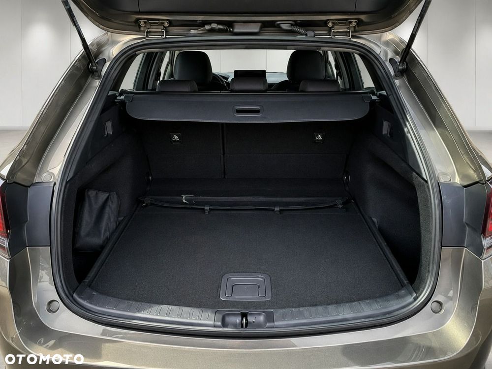 Toyota Corolla 1.8 Hybrid Comfort - 16