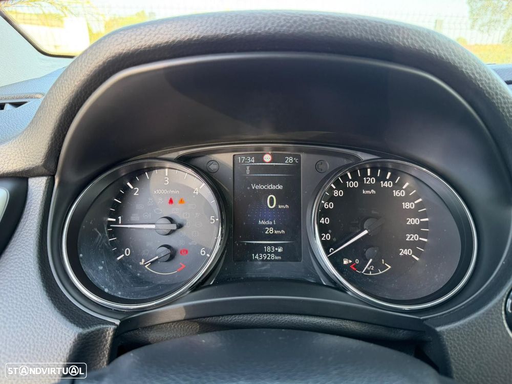 Nissan Qashqai 1.6 dCi Tekna - 14