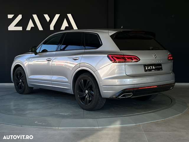 Volkswagen Touareg - 4