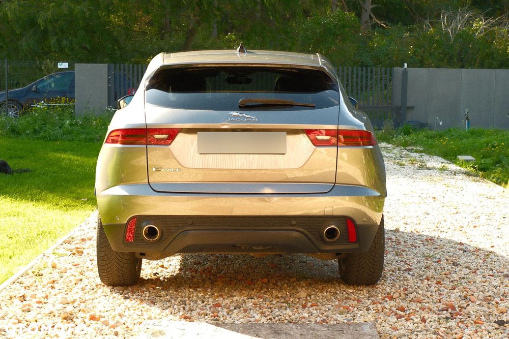 Jaguar E-Pace 2.0 P200 mHEV AWD SE - 4
