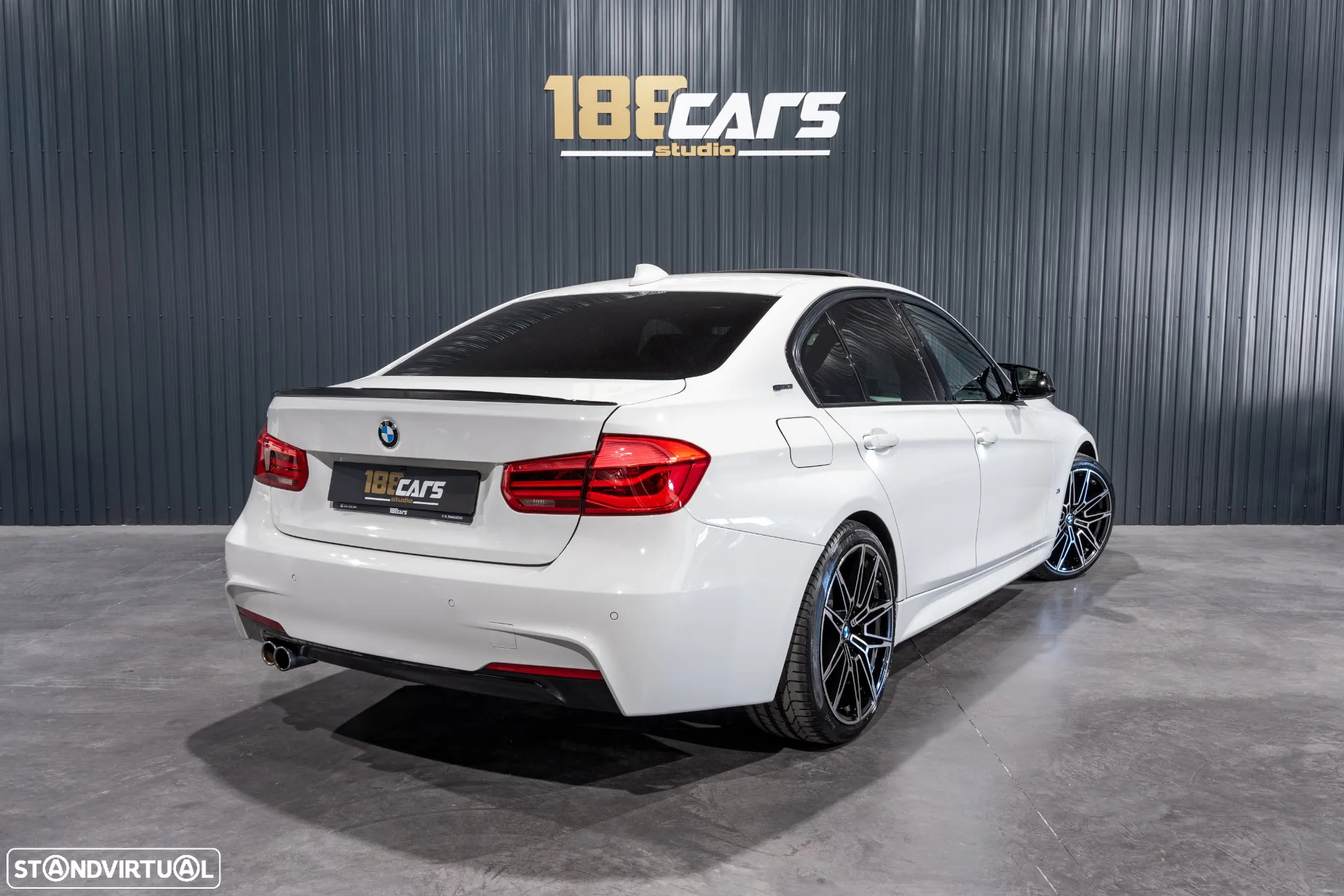 BMW 330 e iPerformance Pack M - 50