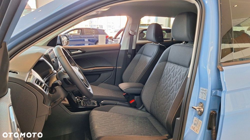 Volkswagen T-Cross - 12