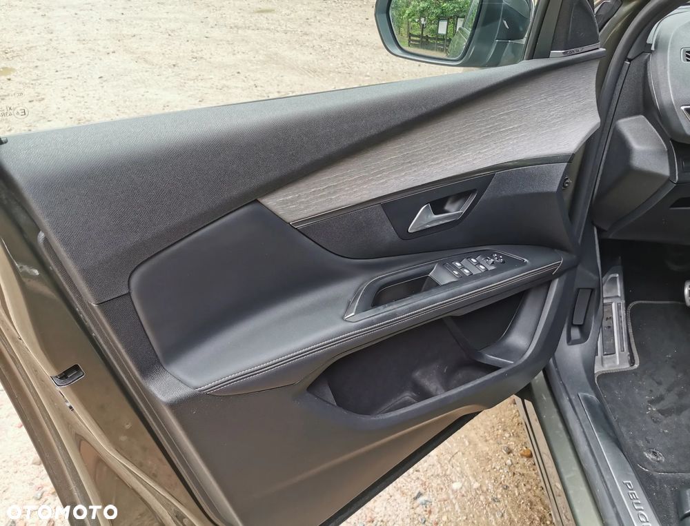 Peugeot 5008 2.0 BlueHDI GT S&S EAT8 - 21