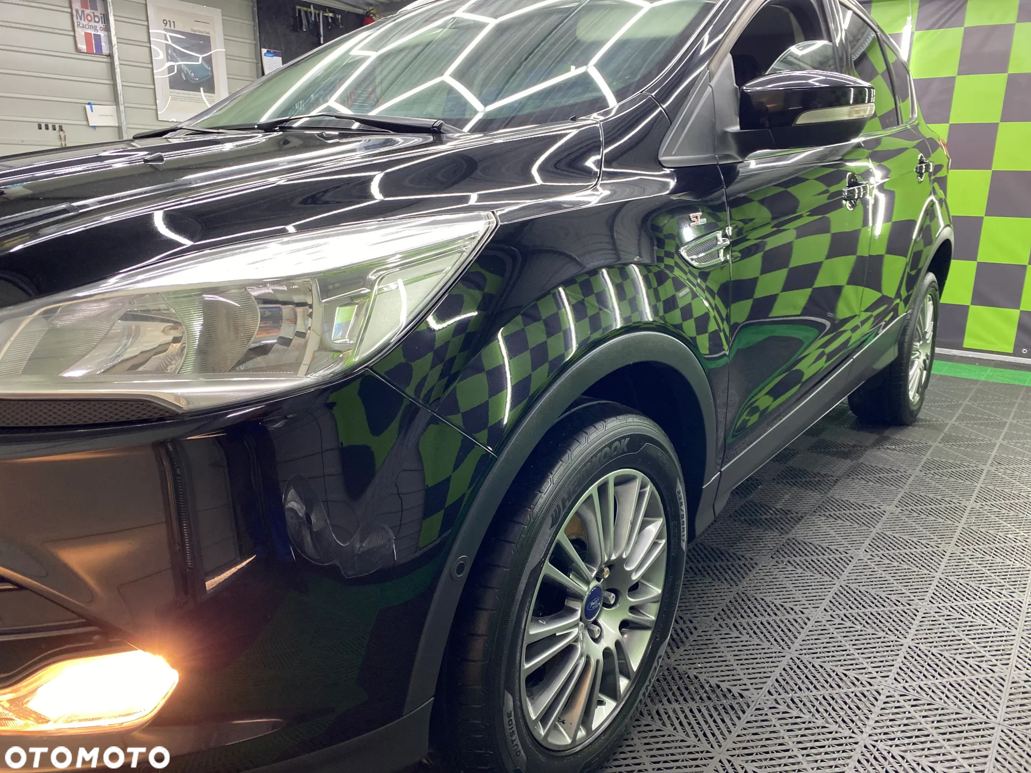 Ford Kuga 2.0 TDCi 4WD Titanium Plus - 27