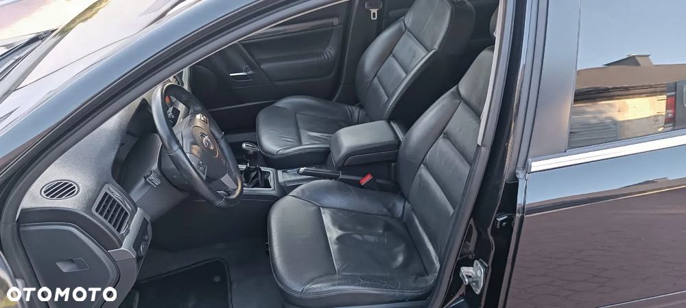 Opel Vectra 1.9 CDTI Cosmo - 8