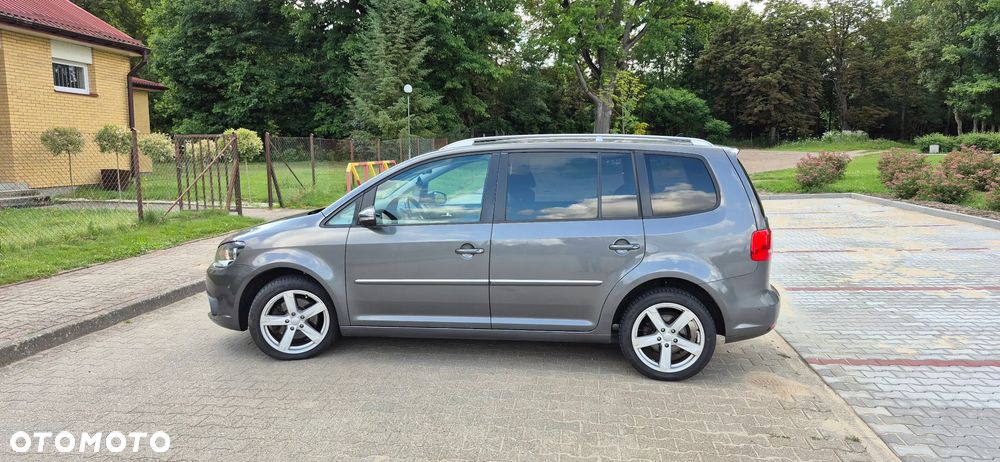 Volkswagen Touran 2.0 TDI DPF Highline Perfectline DSG - 9