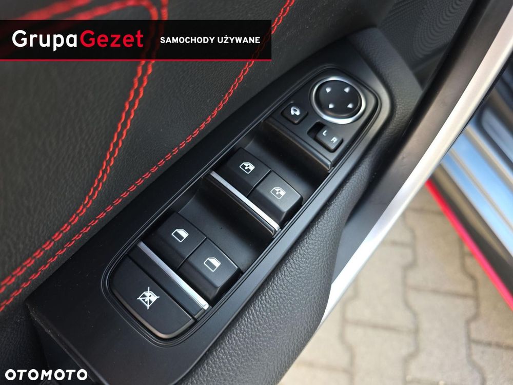 Kia ProCeed 1.6 T-GDI GT DCT - 19