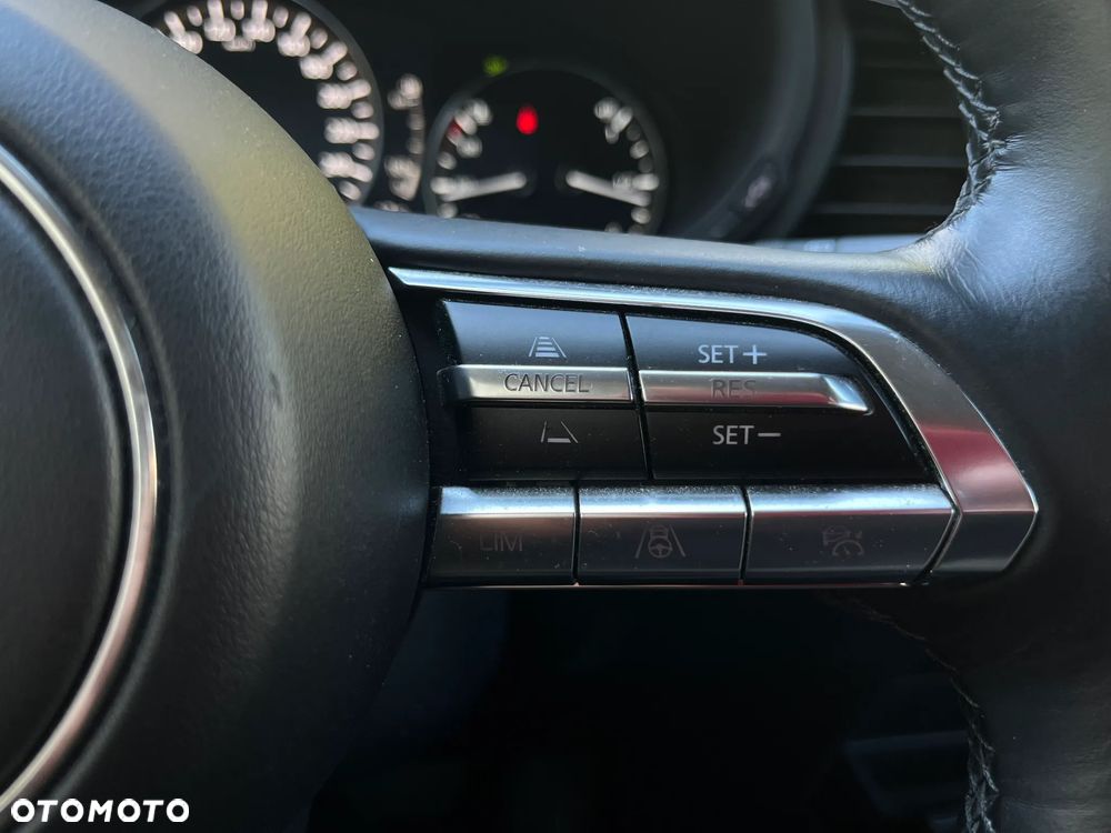 Mazda CX-30 2.0 mHEV Hikari 2WD - 15
