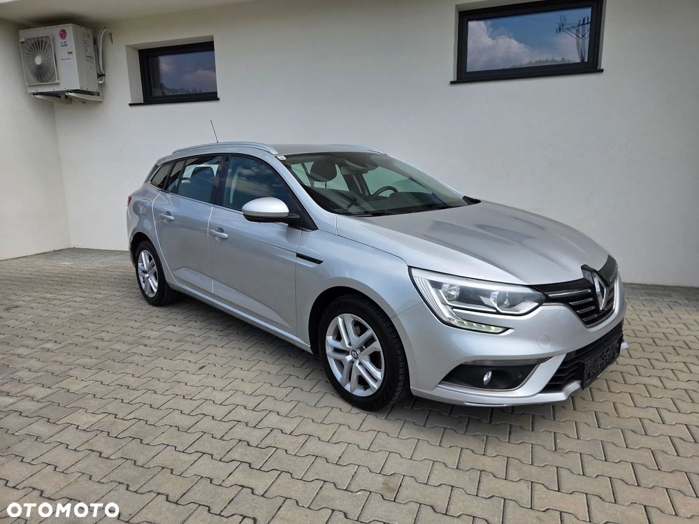 Renault Megane - 5
