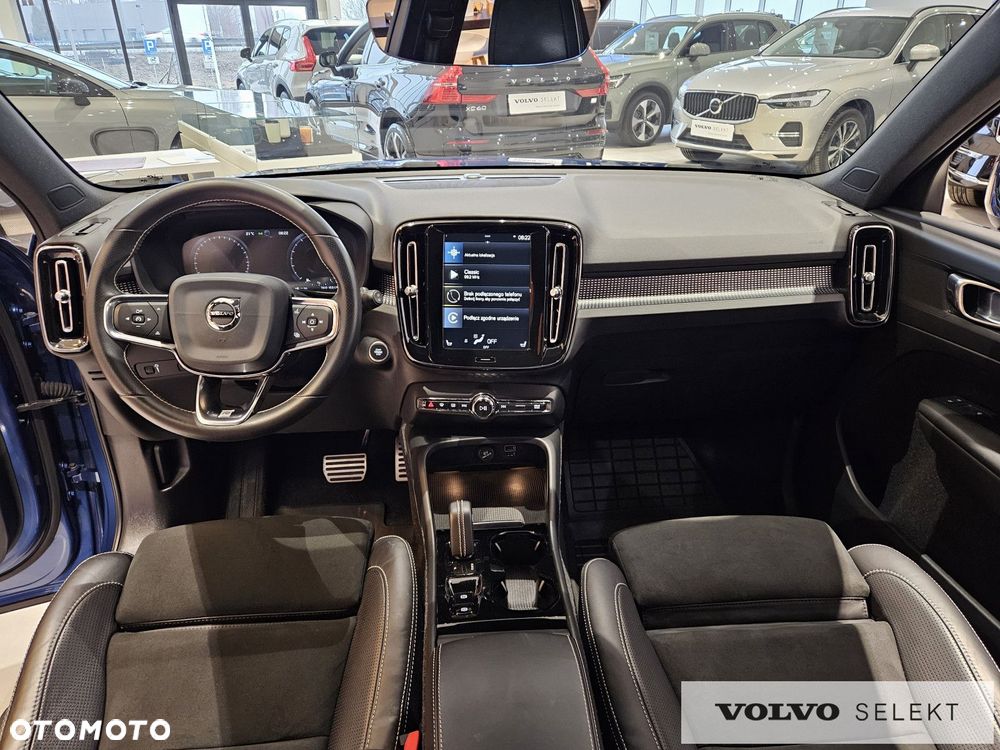 Volvo XC 40 - 18