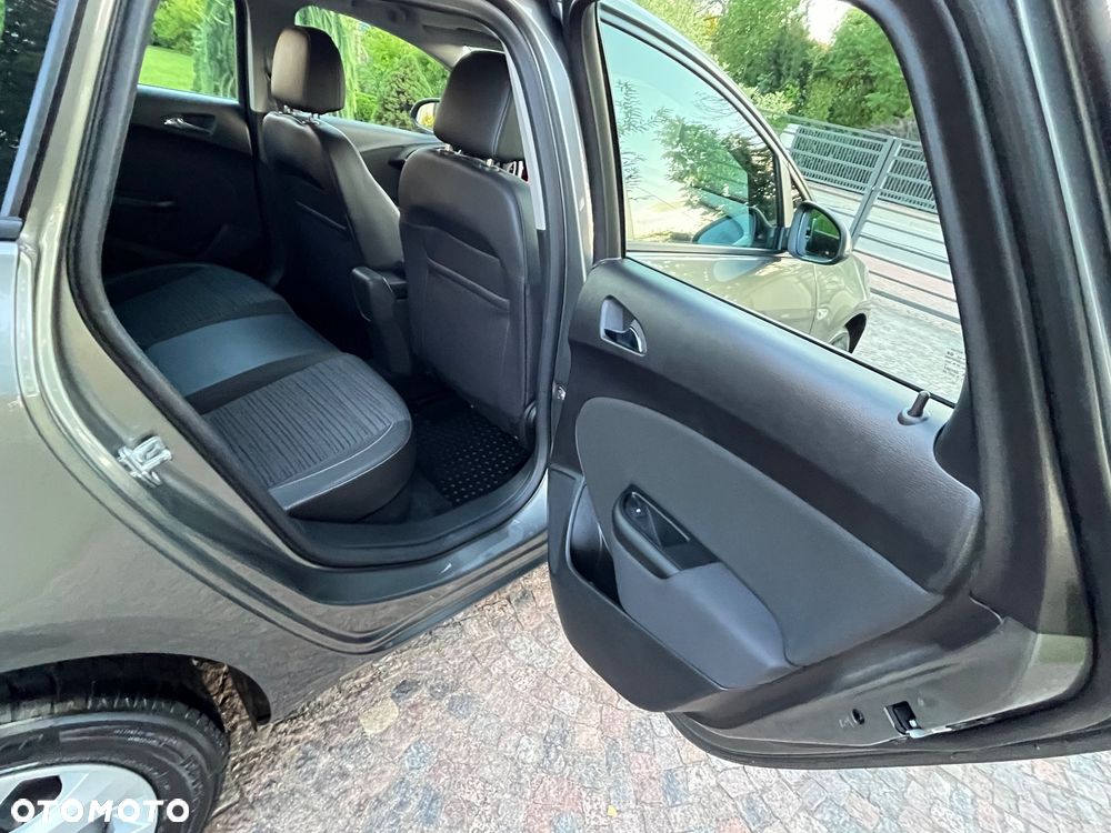 Opel Astra 1.6 Active EU6 - 33