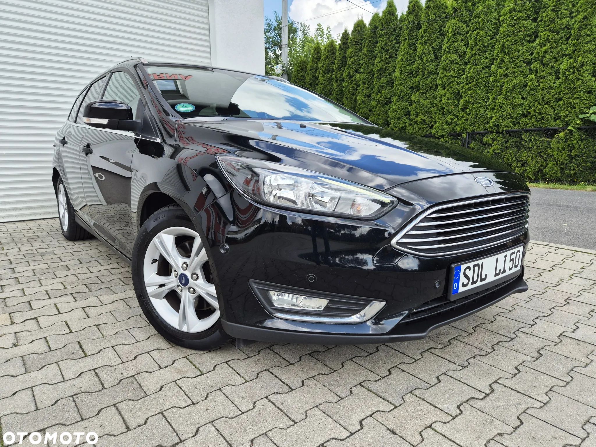 Ford Focus 2.0 TDCi Titanium ASS - 1