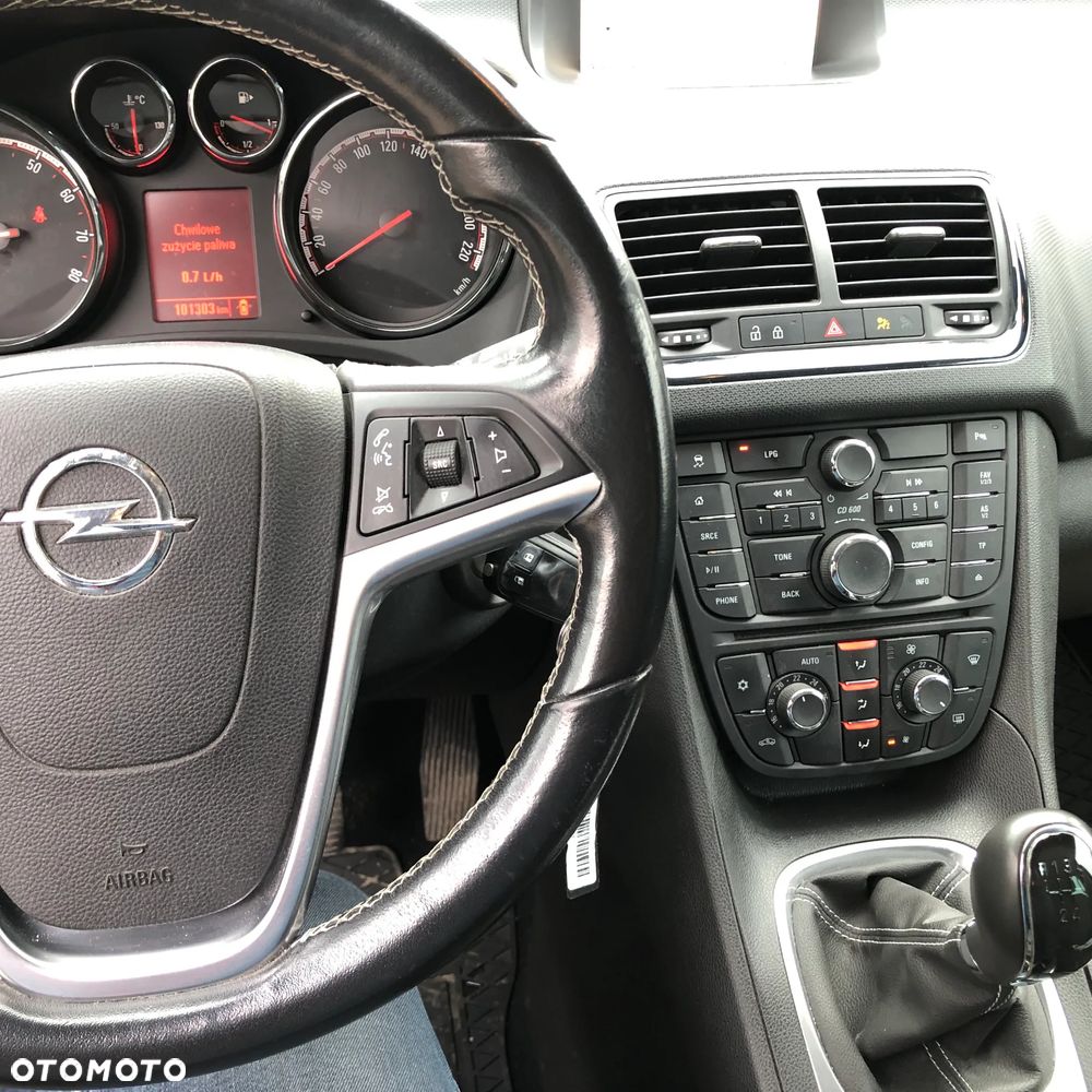 Opel Meriva 1.4 T Design Edition - 6