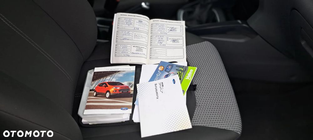 Ford EcoSport 1.5 TDCi TITANIUM - 10