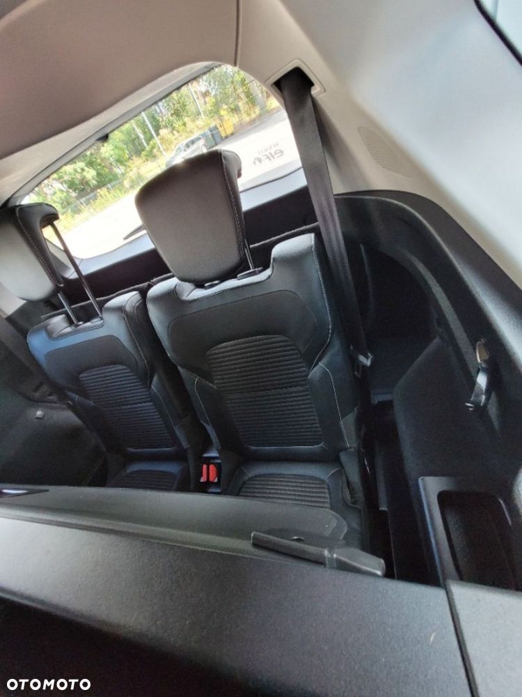 Renault Scenic - 16