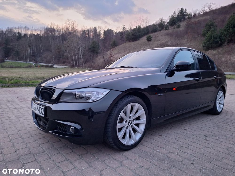 BMW Seria 3 318d - 11
