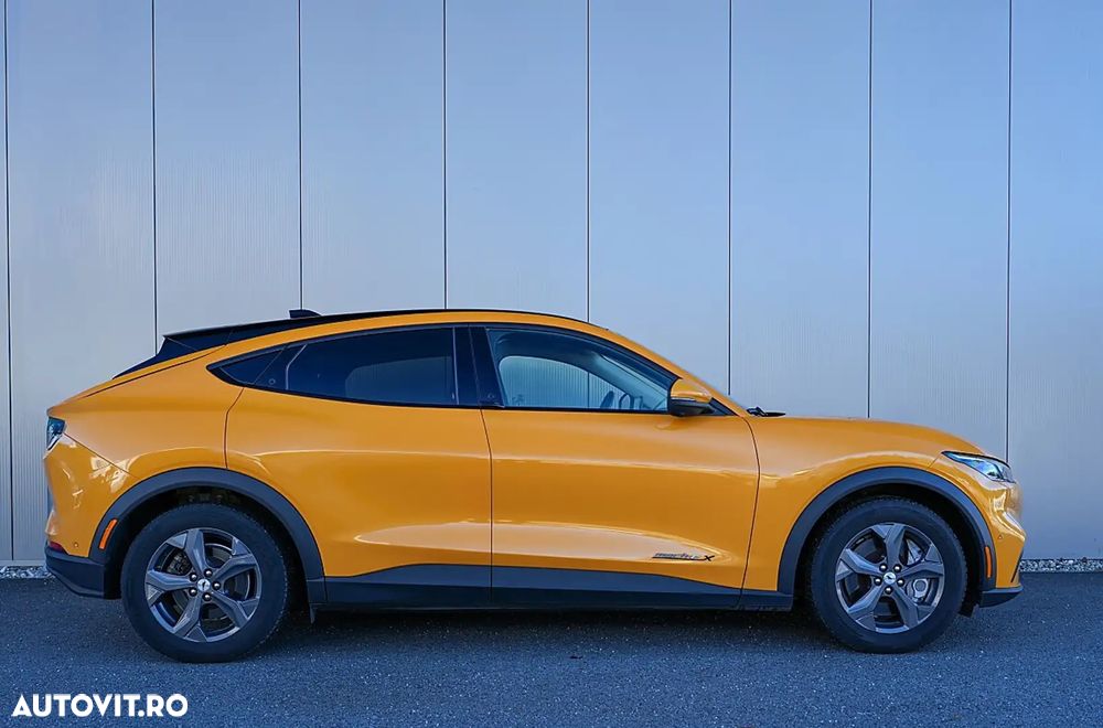 Ford Mustang Mach-E RWD Extended Range 216 kW Premium - 5
