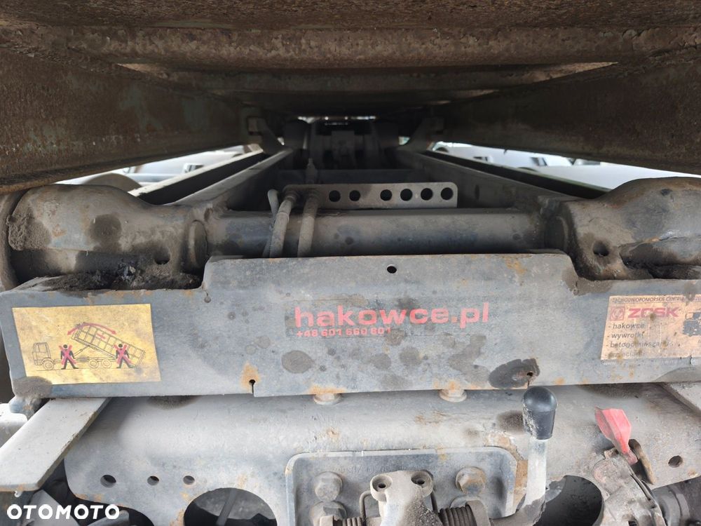 Mercedes-Benz Actros 2542 - 39