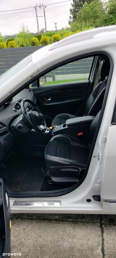 Renault Grand Scenic - 5