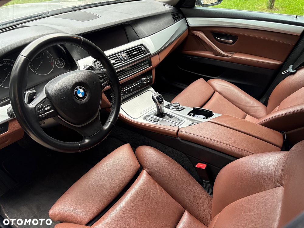 BMW Seria 5 - 24