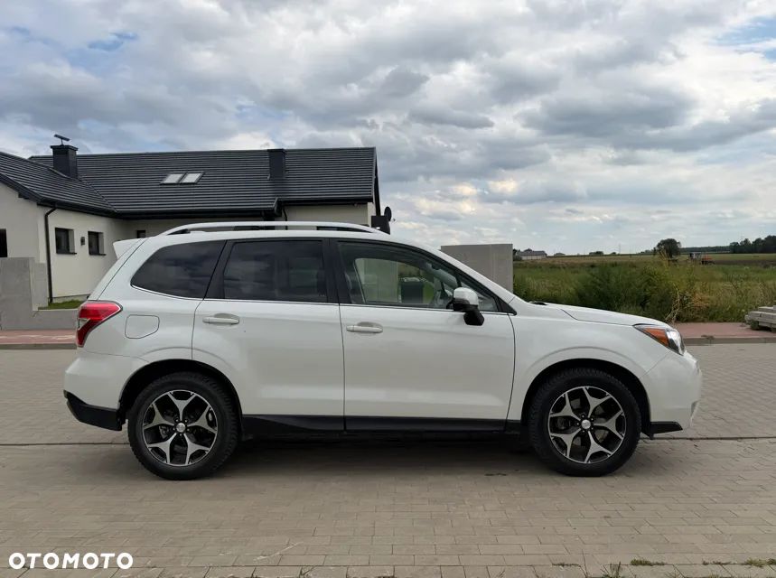 Subaru Forester 2.0 XT Platinum Lineartronic - 3