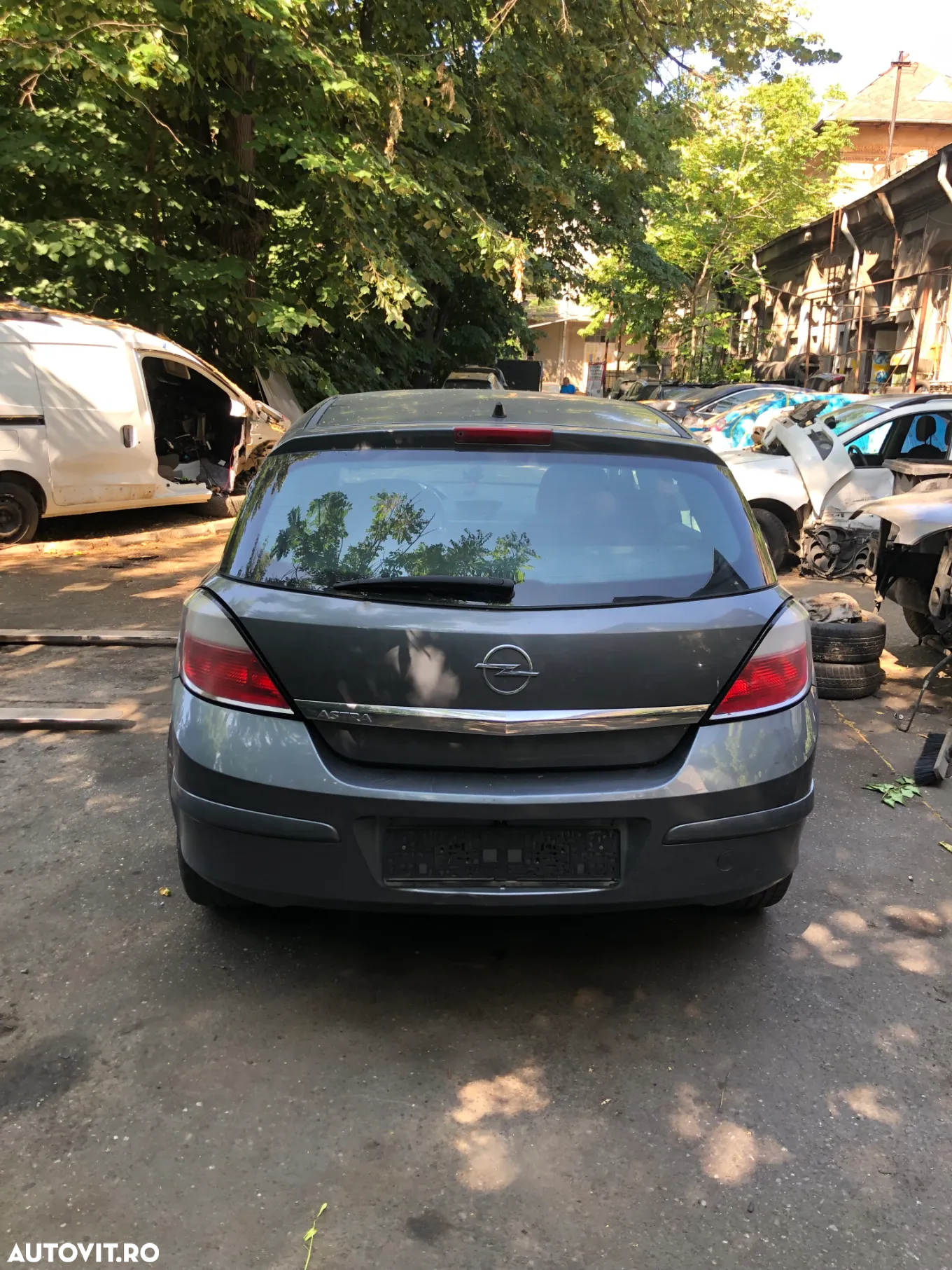 Dezmembrez Opel Astra H 2006 1.4 1.6 benzina Z155 - 6