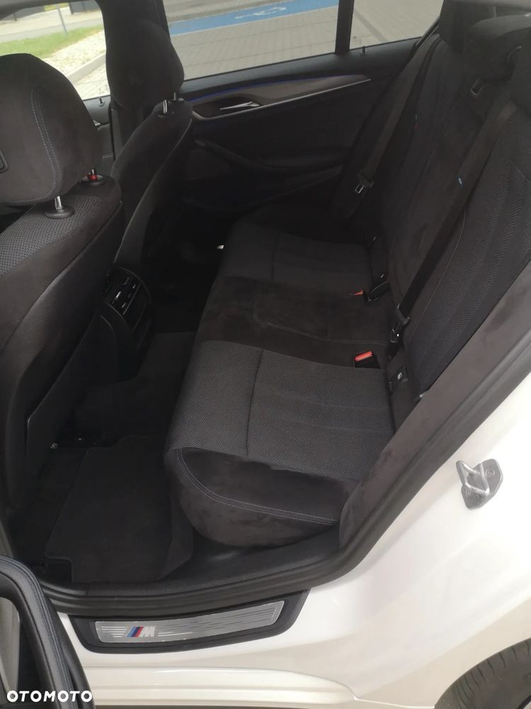 BMW Seria 5 530i M Sport sport - 17