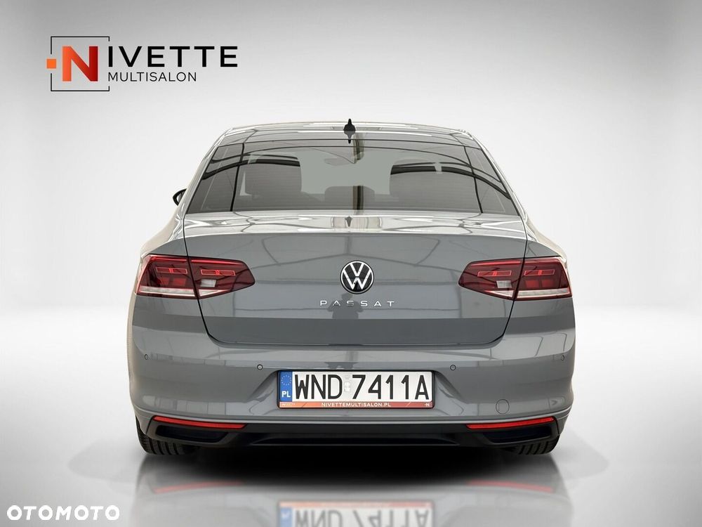 Volkswagen Passat - 5