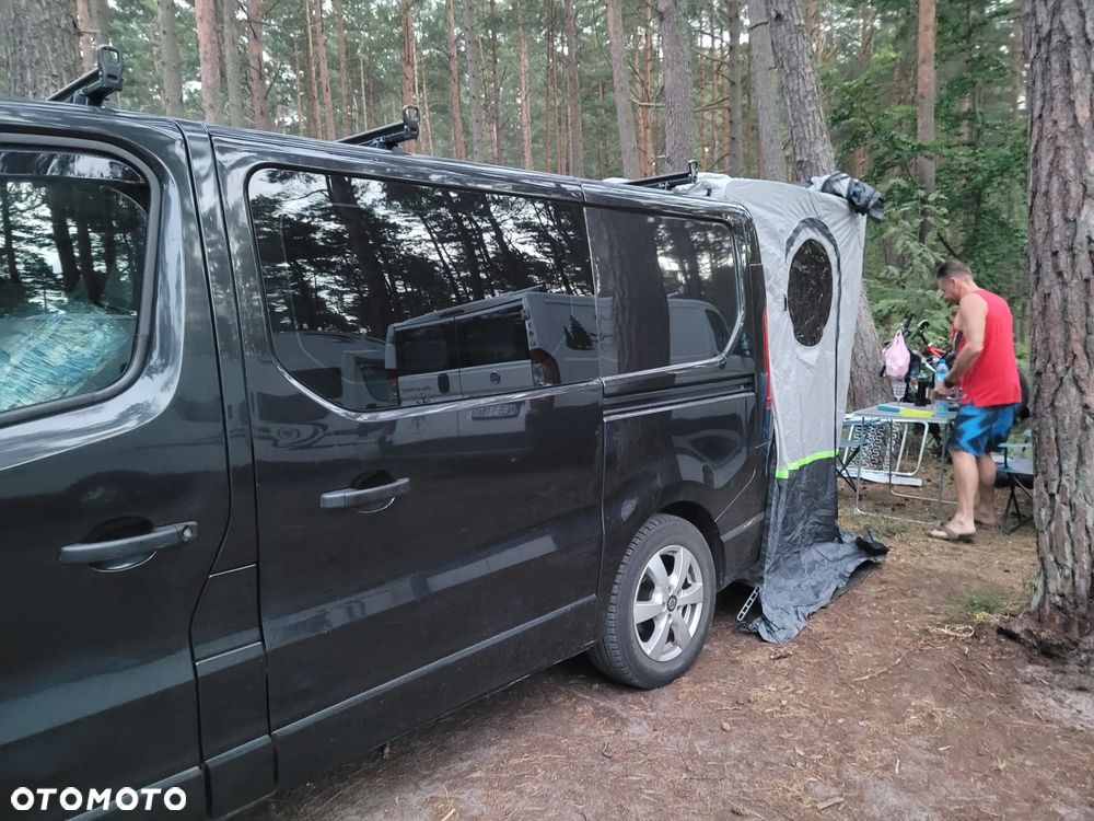 Opel Vivaro - 23