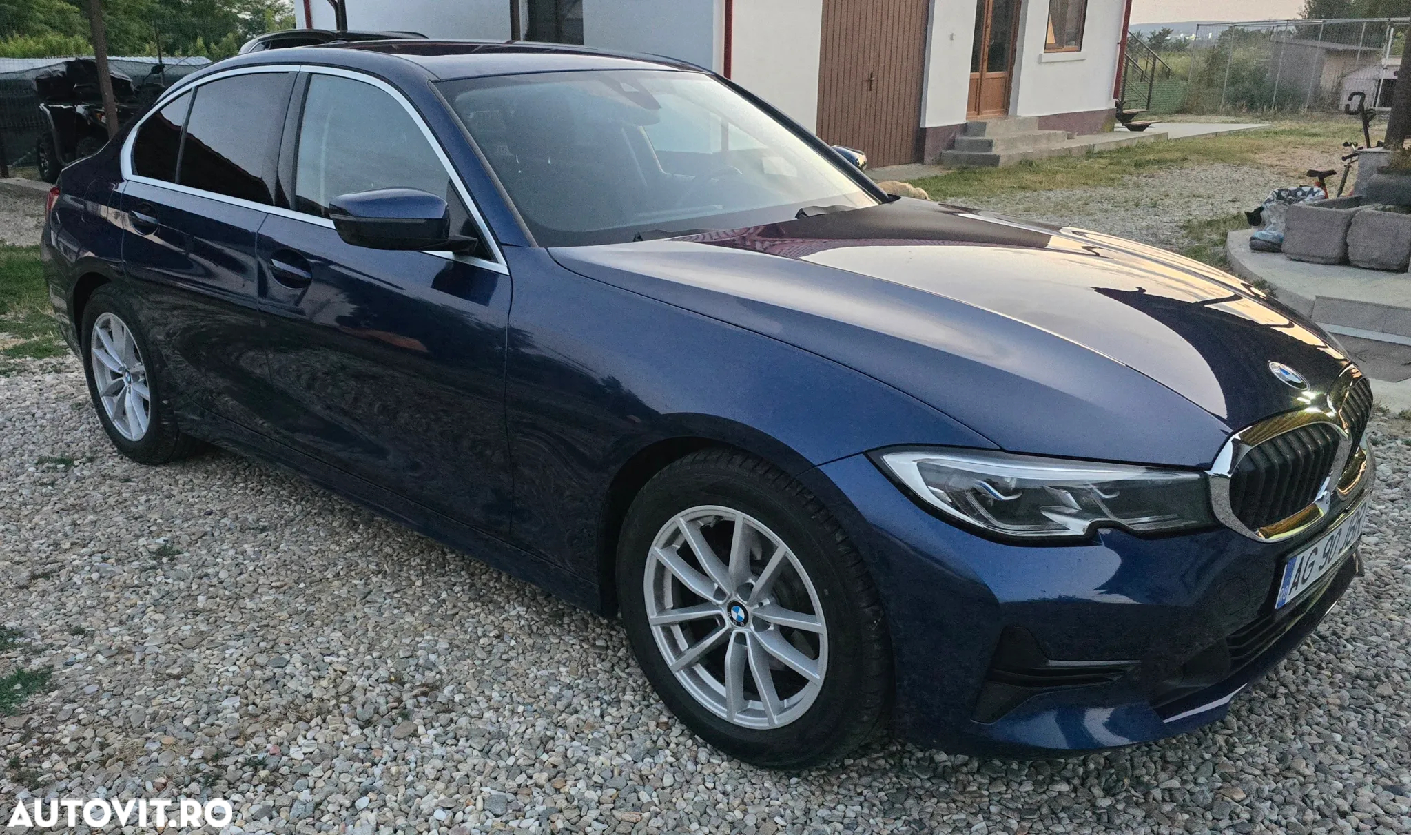 BMW Seria 3 320d xDrive AT MHEV - 2