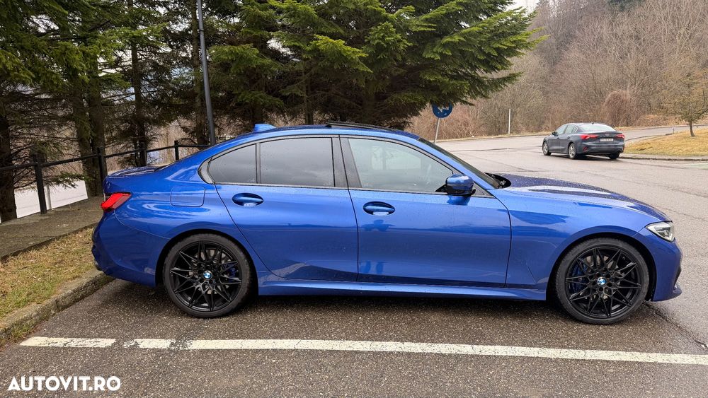 BMW Seria 3 330i Aut. M Sport - 3