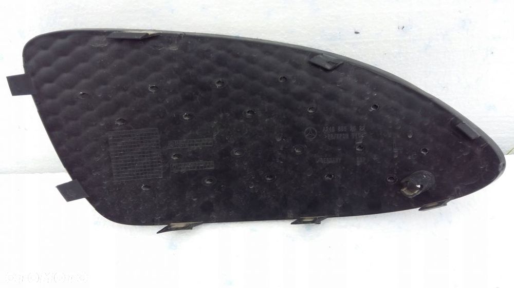 KRATKI MERCEDES B-KLASA A246 8852622 - 3