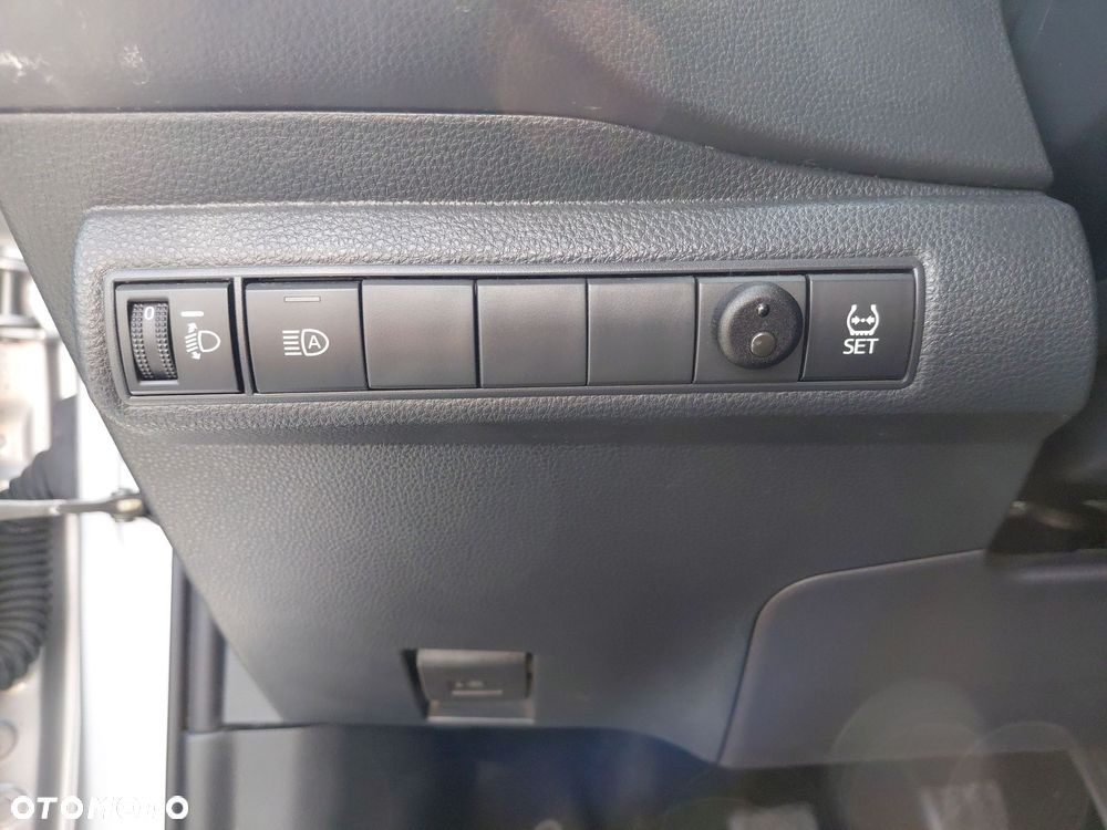 Toyota Corolla - 21