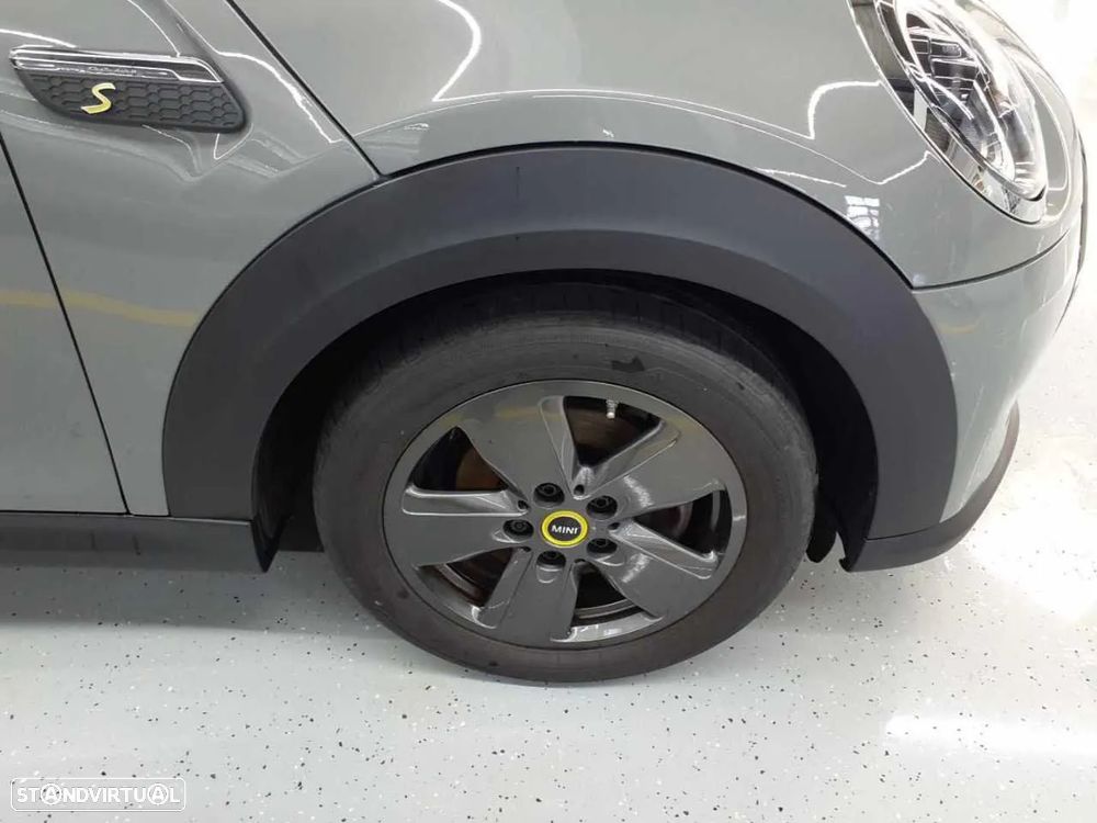 MINI 3 Portas Cooper SE Essential - 5
