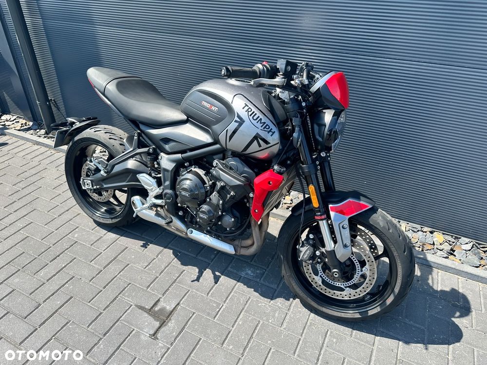 Triumph Trident - 6