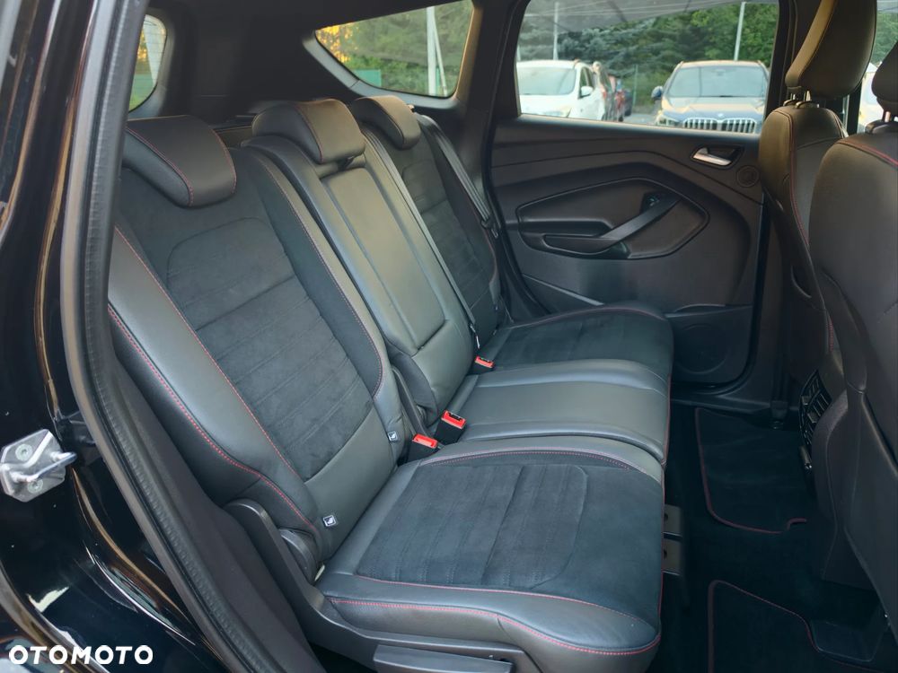 Ford Kuga - 28