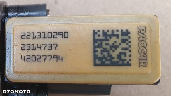 WTRYSKI WTRYSKIWACZE WTRYSKIWACZ PALIWA DAF XG XF 480 KM 2314737  2403776 - 2