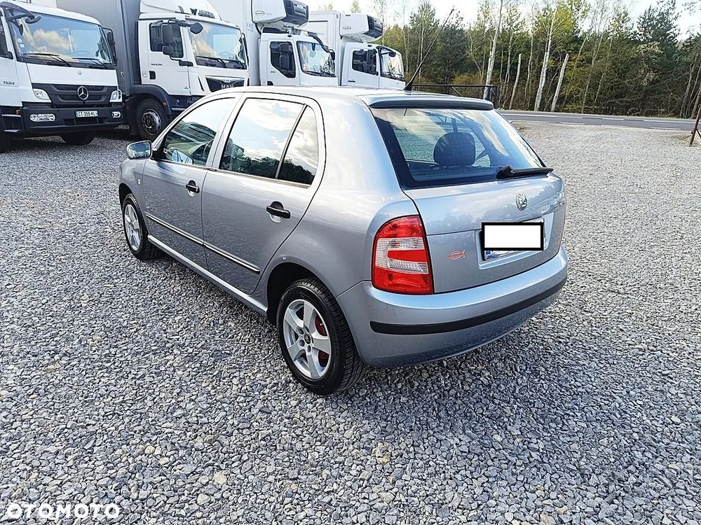 Skoda Fabia 1.4 16V Elegance - 4