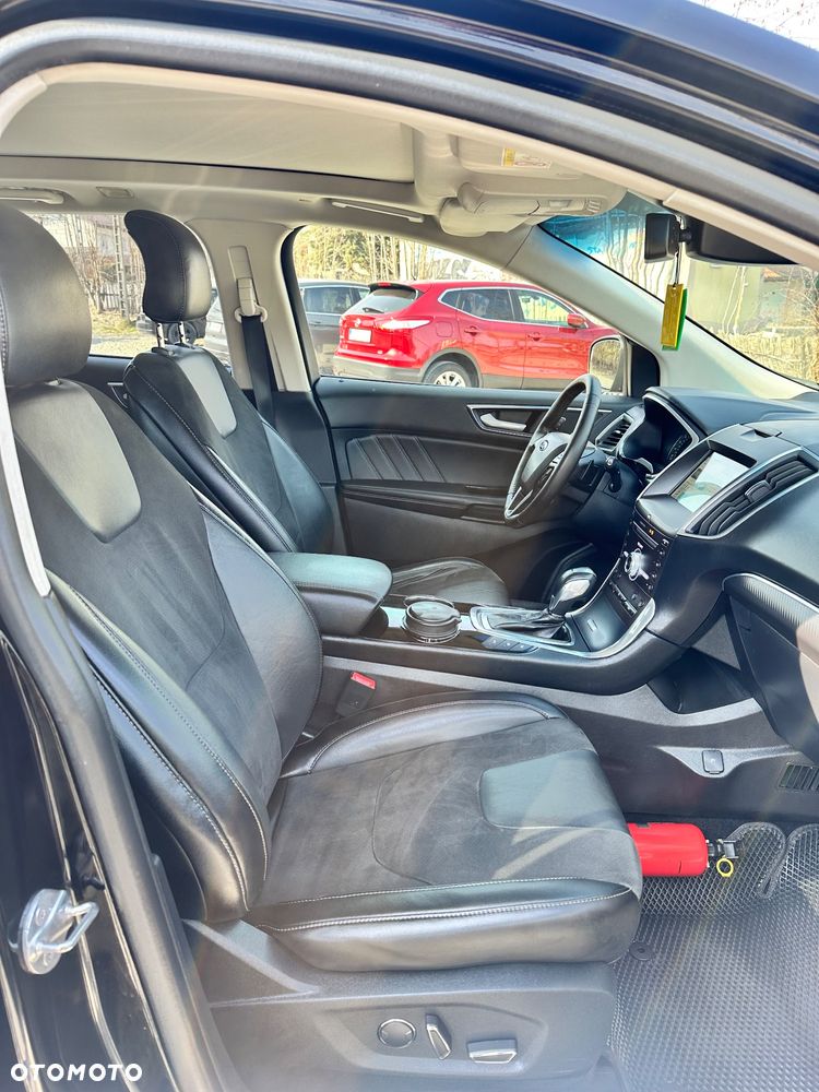 Ford Edge 2.0 TDCi Bi-Turbo 4x4 Sport - 32